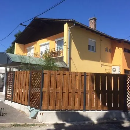 Appartement Apartmaji Bogdanovic 2 *